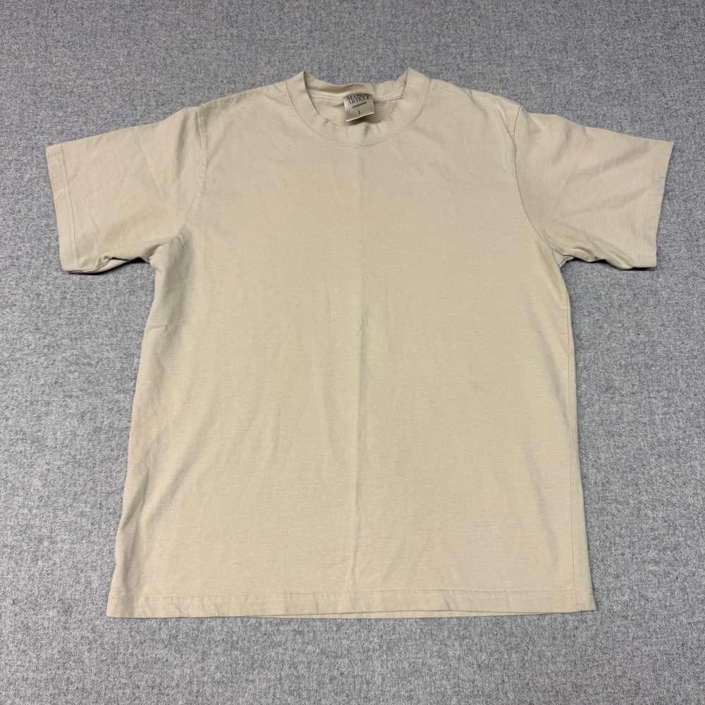 Maison Article T-Shirt Size Large Tan Beige Standard Fit Short Sleeve Crew Neck